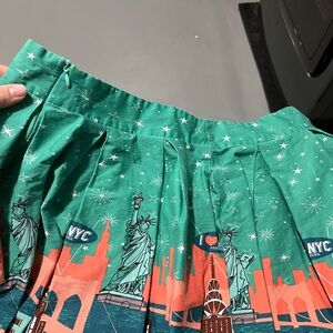 NYC Graphic Pleated Skirt
